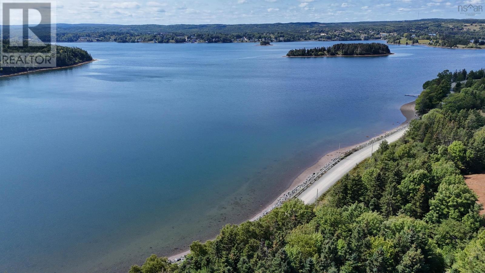 Property 4 of 26 of 200 East Side Harbour