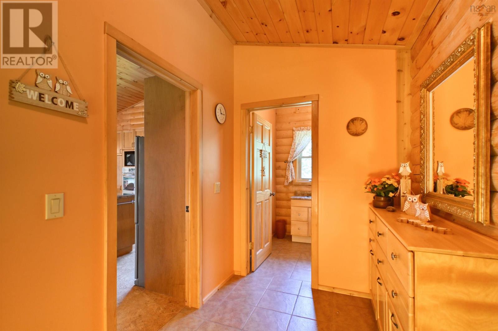 Property 7 of 26 of 200 East Side Harbour