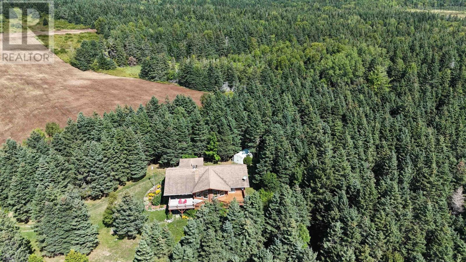 Property 24 of 26 of 200 East Side Harbour