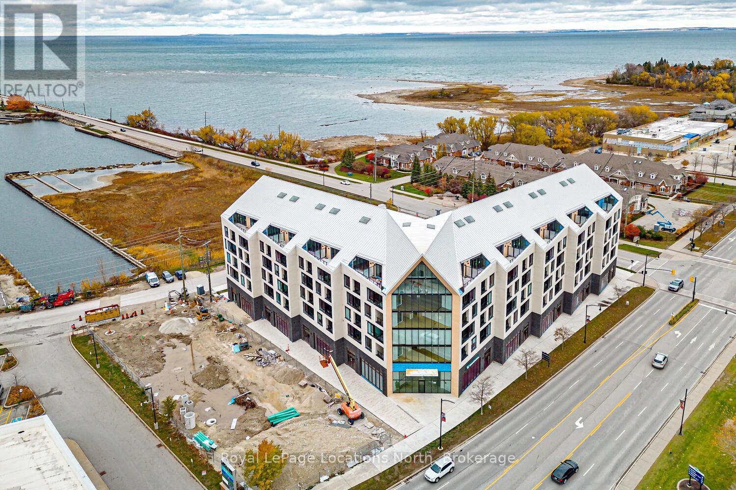 603 – 31 HURON STREET, Collingwood