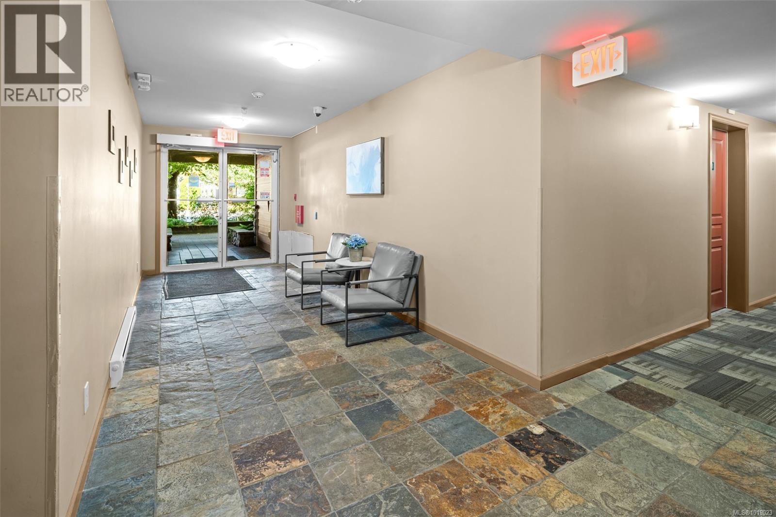 102 655 Goldstream Avenue, Langford