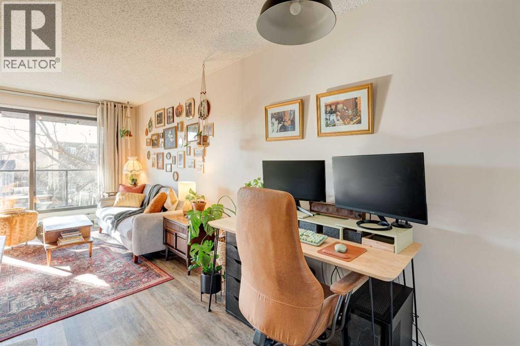 Single Family House for Sale in    Avenue SW Sunalta Calgary 