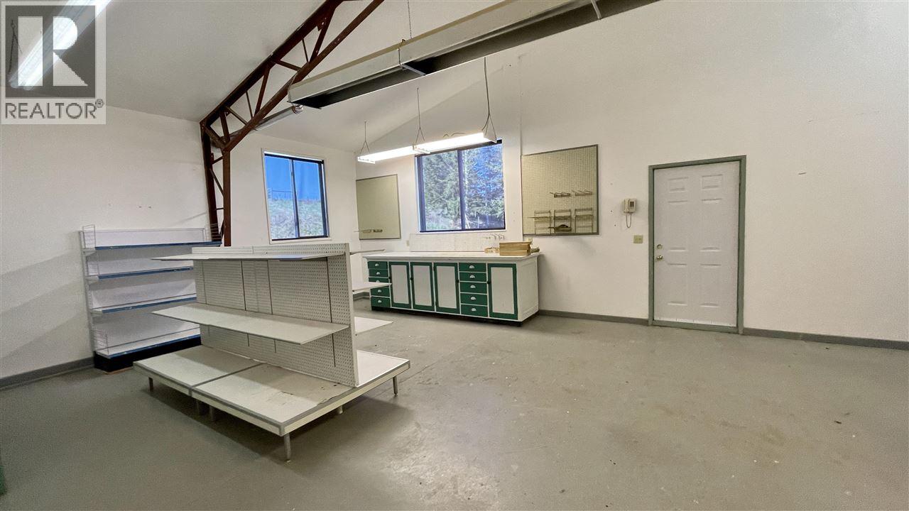 6262 MULLIGAN DRIVE - 22