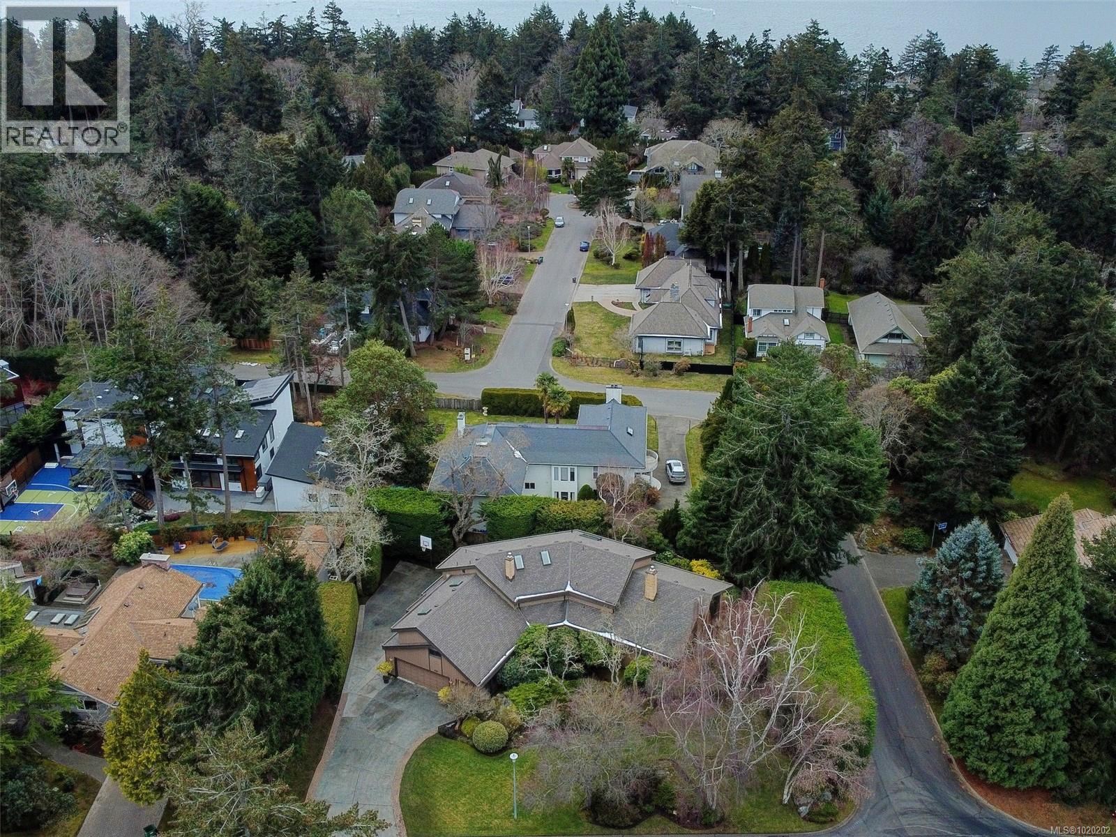  2761 Arbutus Road, Saanich