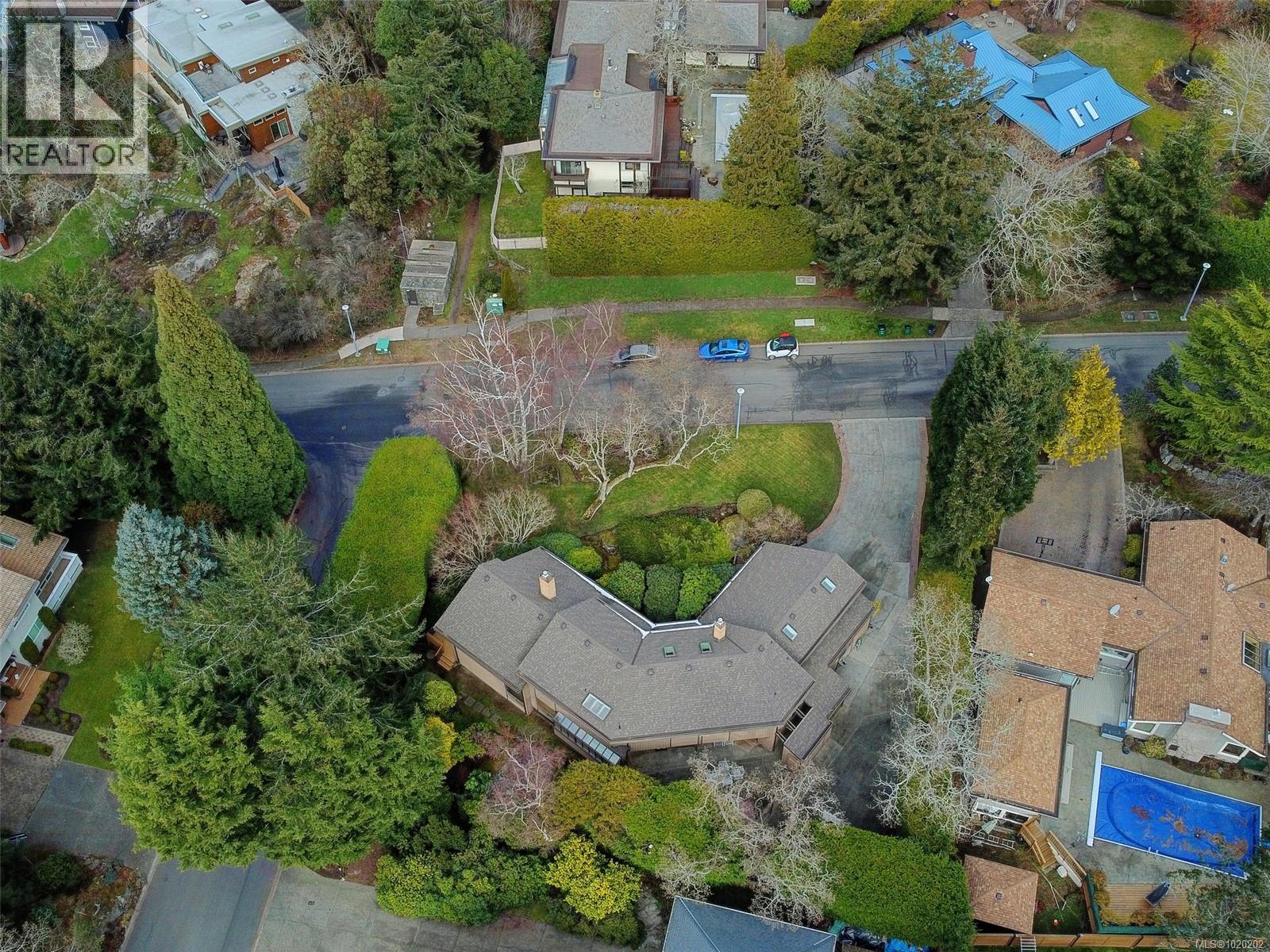  2761 Arbutus Road, Saanich