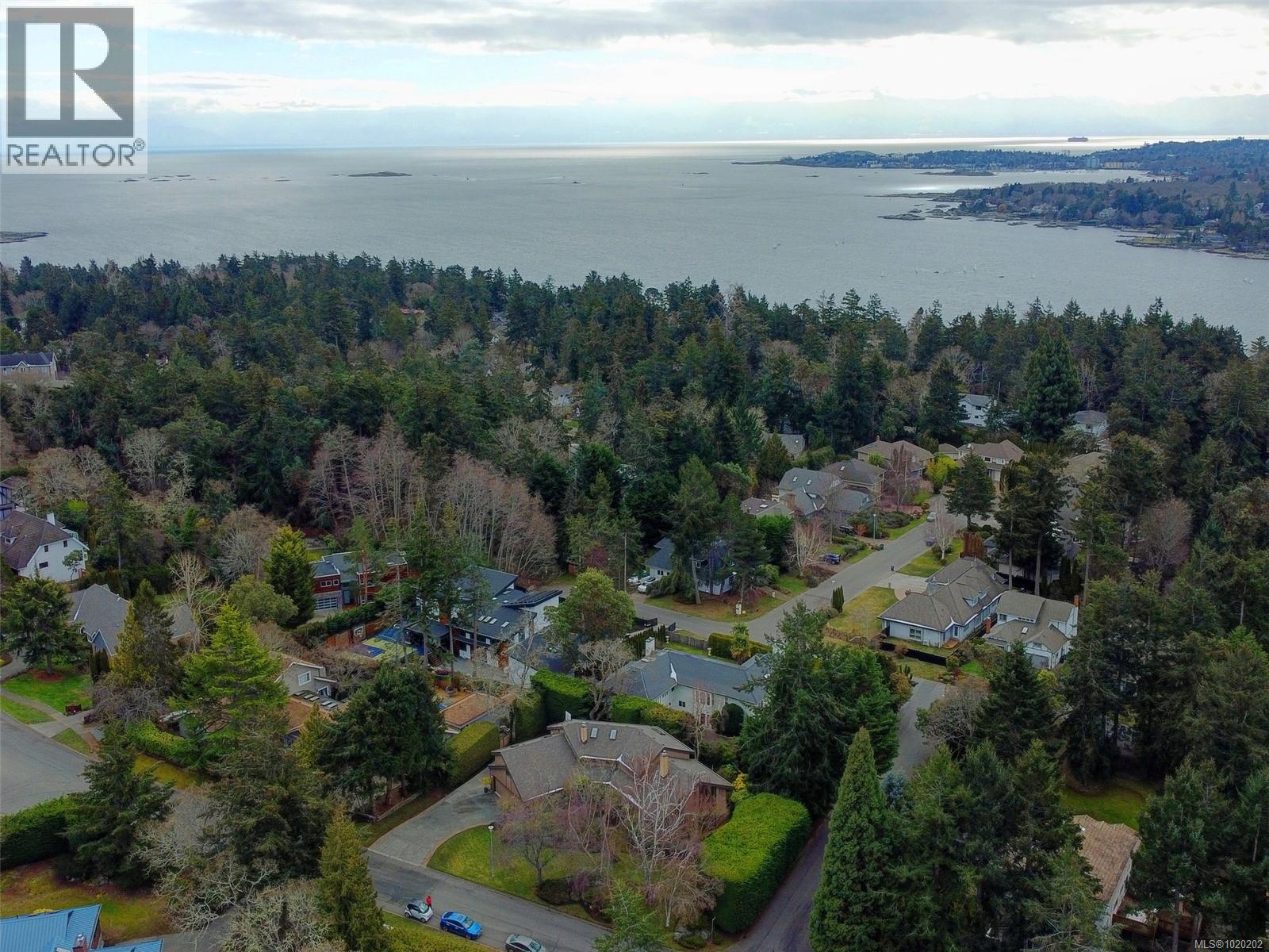  2761 Arbutus Road, Saanich