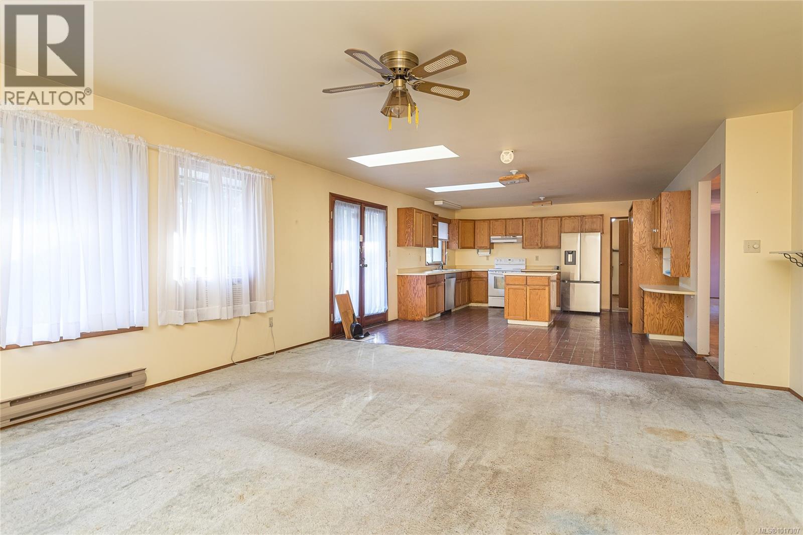 1182 Viewtop Rd, Duncan