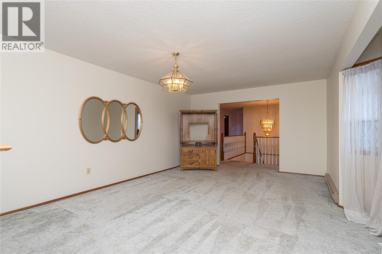 1182 Viewtop Rd, Duncan