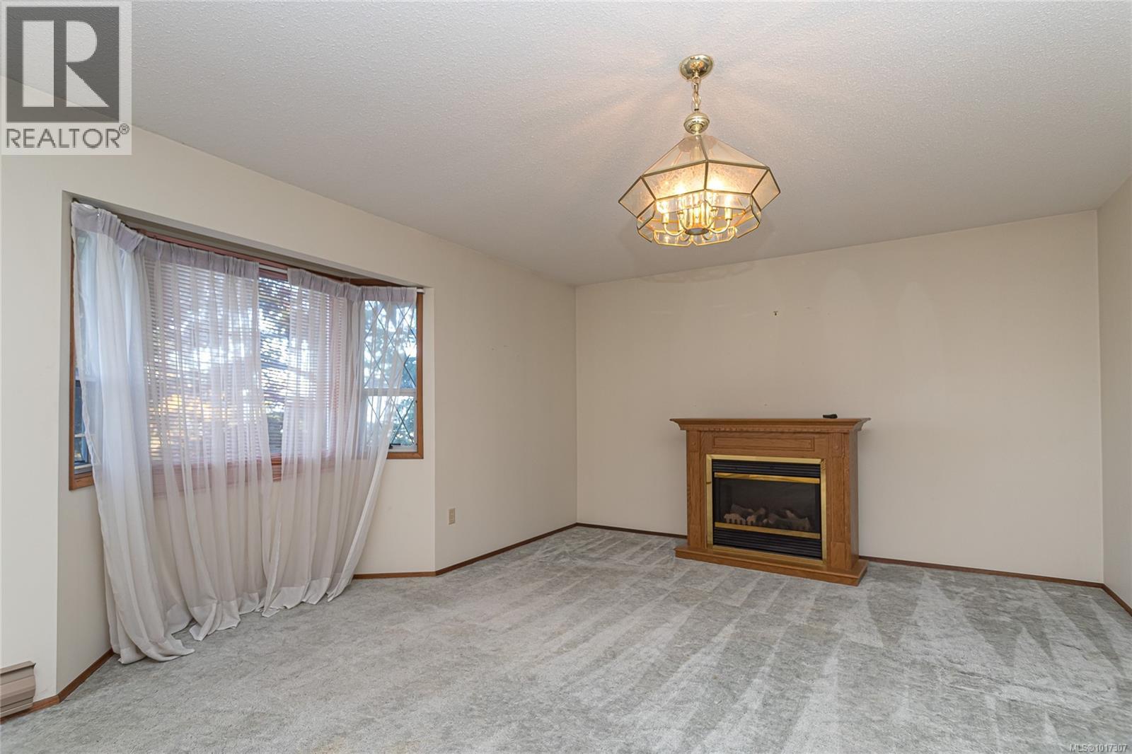 1182 Viewtop Rd, Duncan