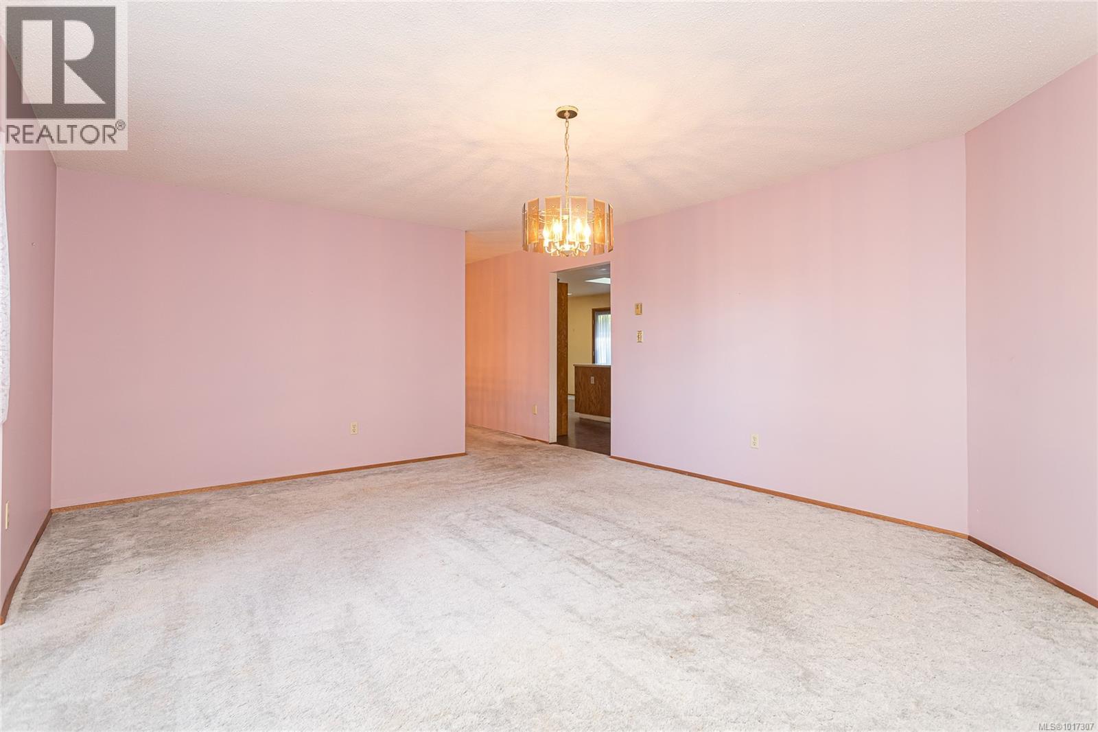 1182 Viewtop Rd, Duncan