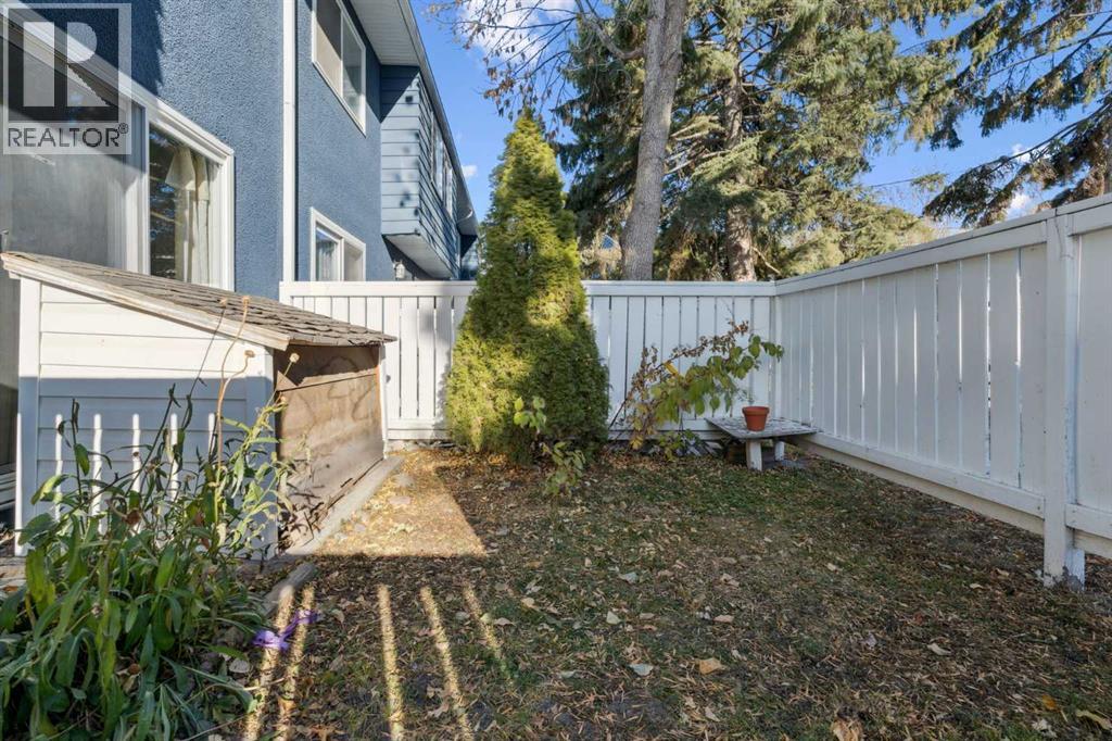 Single Family House for Sale in    Avenue SE Acadia Calgary 