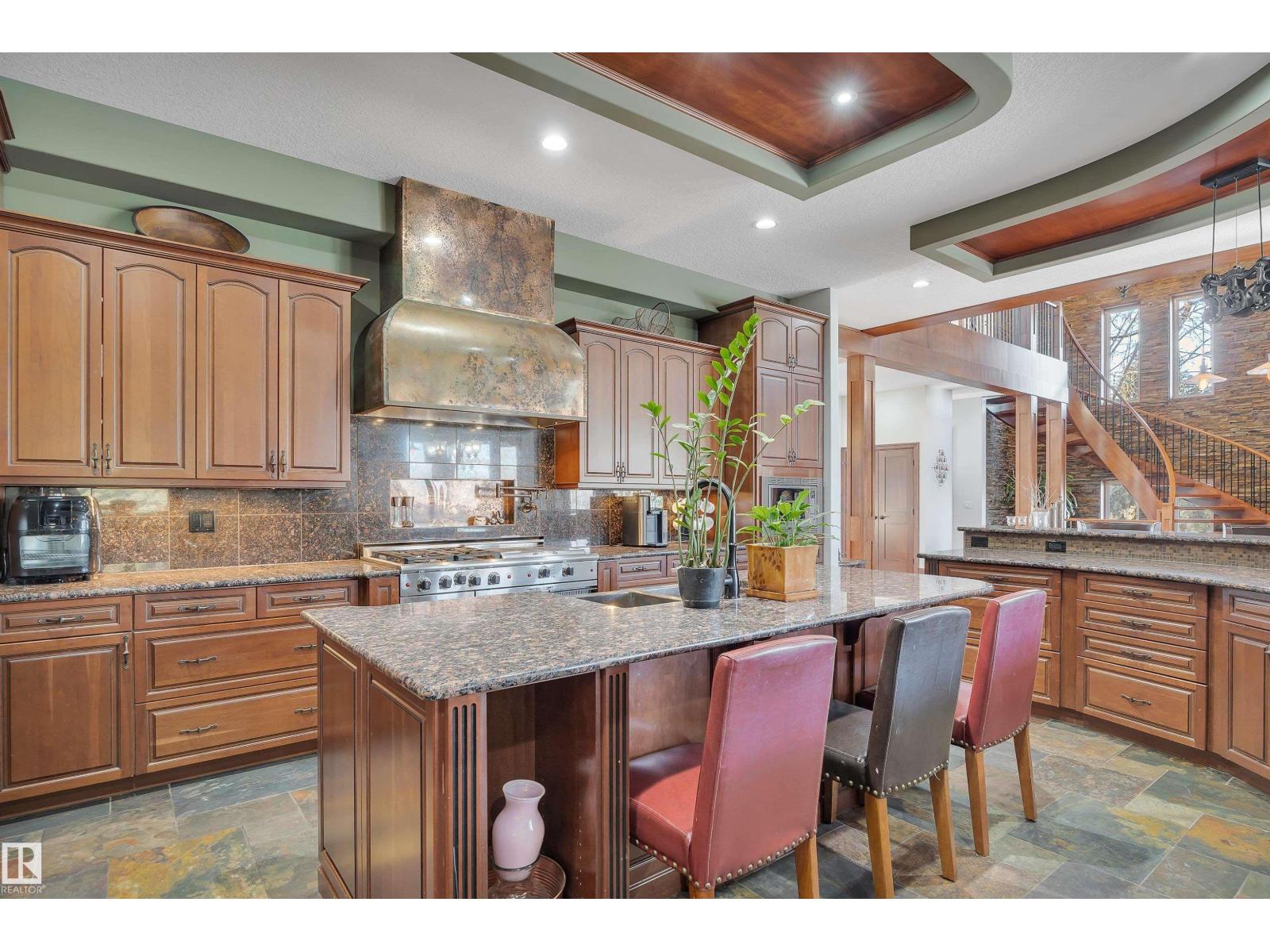 148 WINDERMERE CR NW, Edmonton