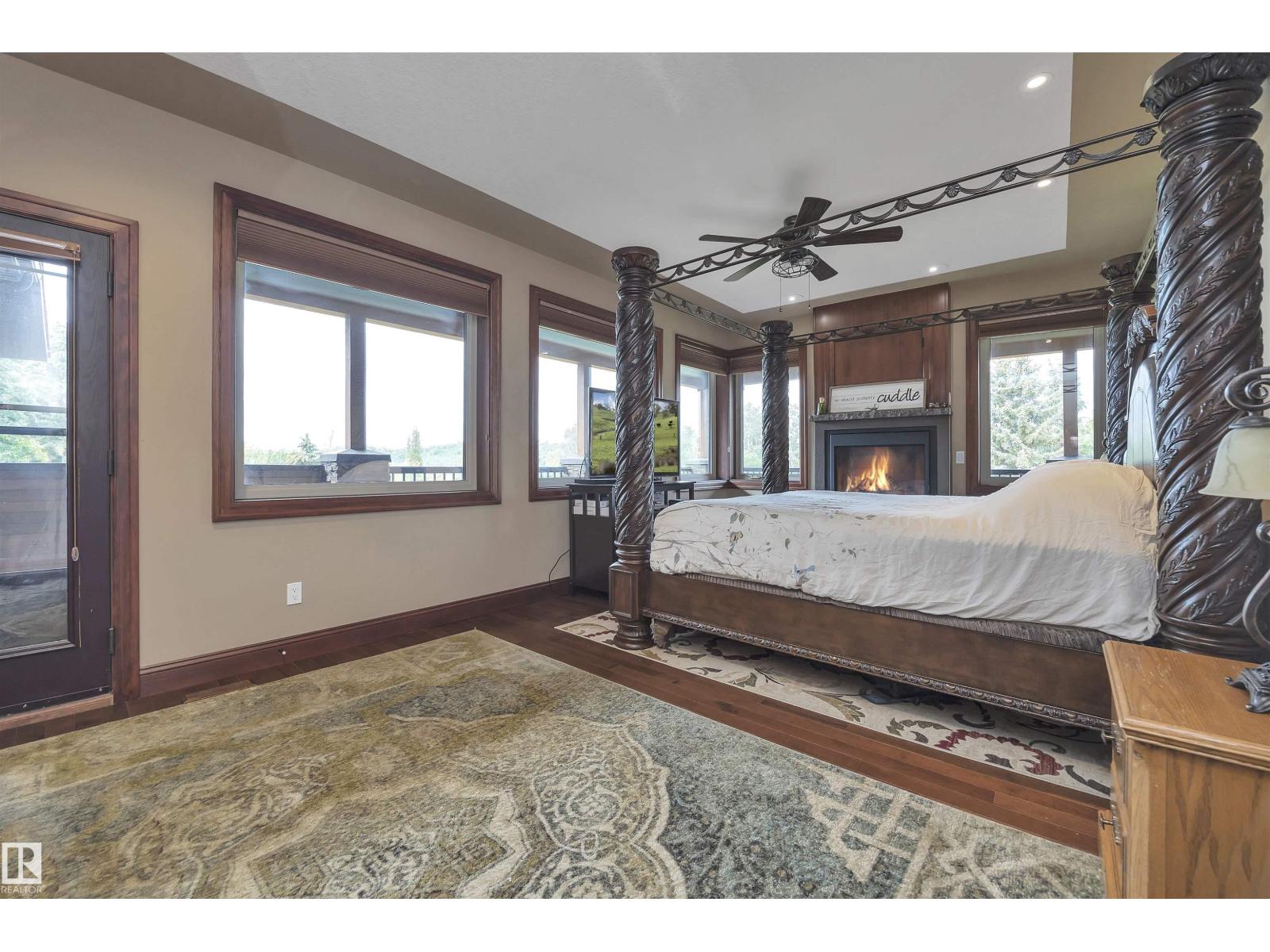 148 WINDERMERE CR NW, Edmonton