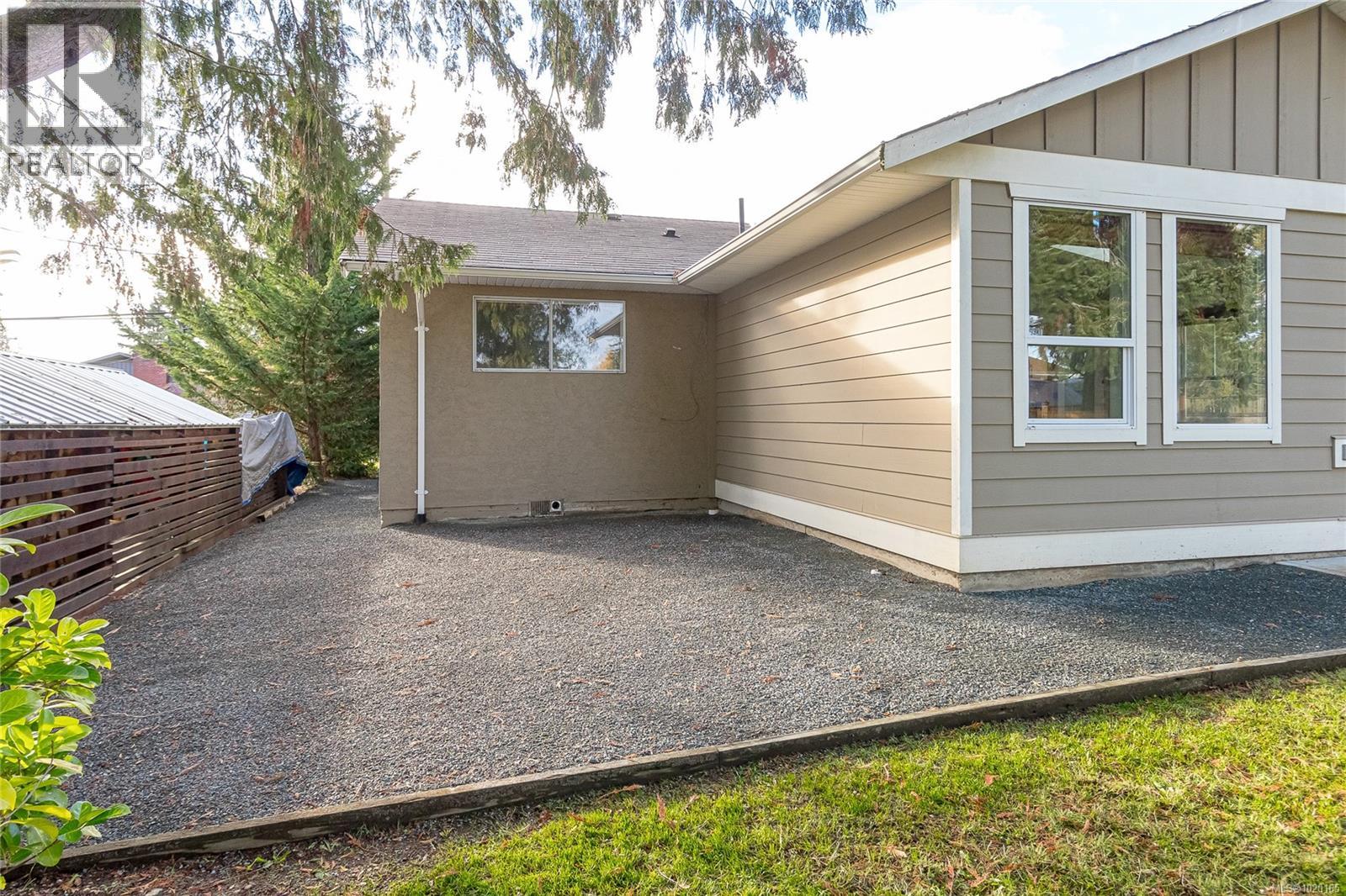 683 Morison Ave, Parksville