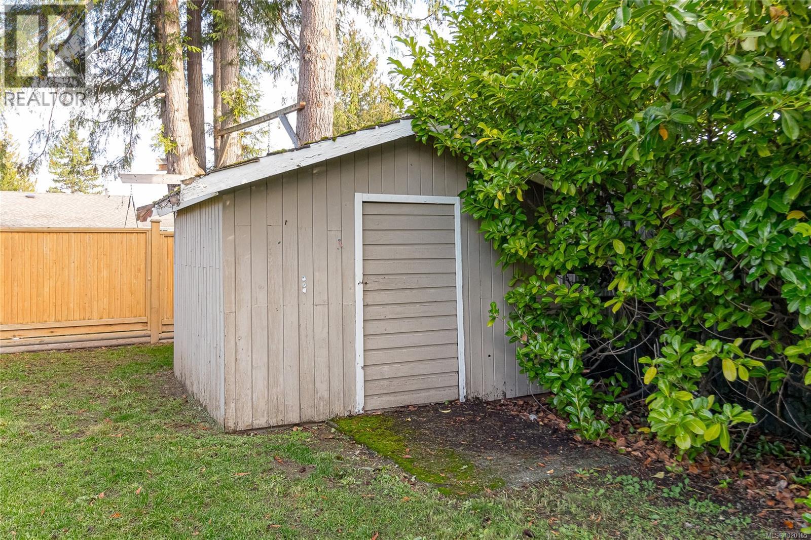 683 Morison Ave, Parksville