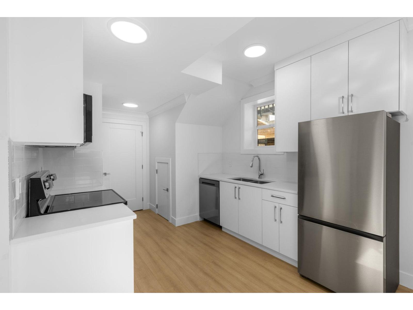 101 16622 18A AVENUE, Surrey