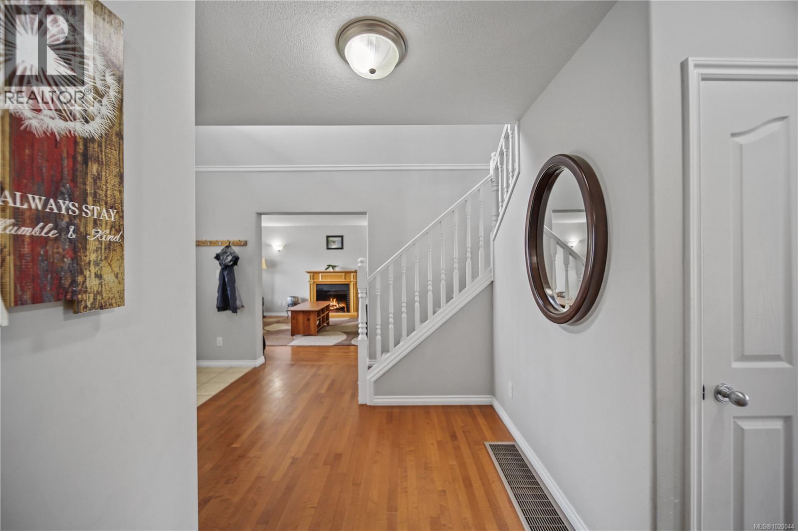 5575 Woodland Cres E, Port Alberni