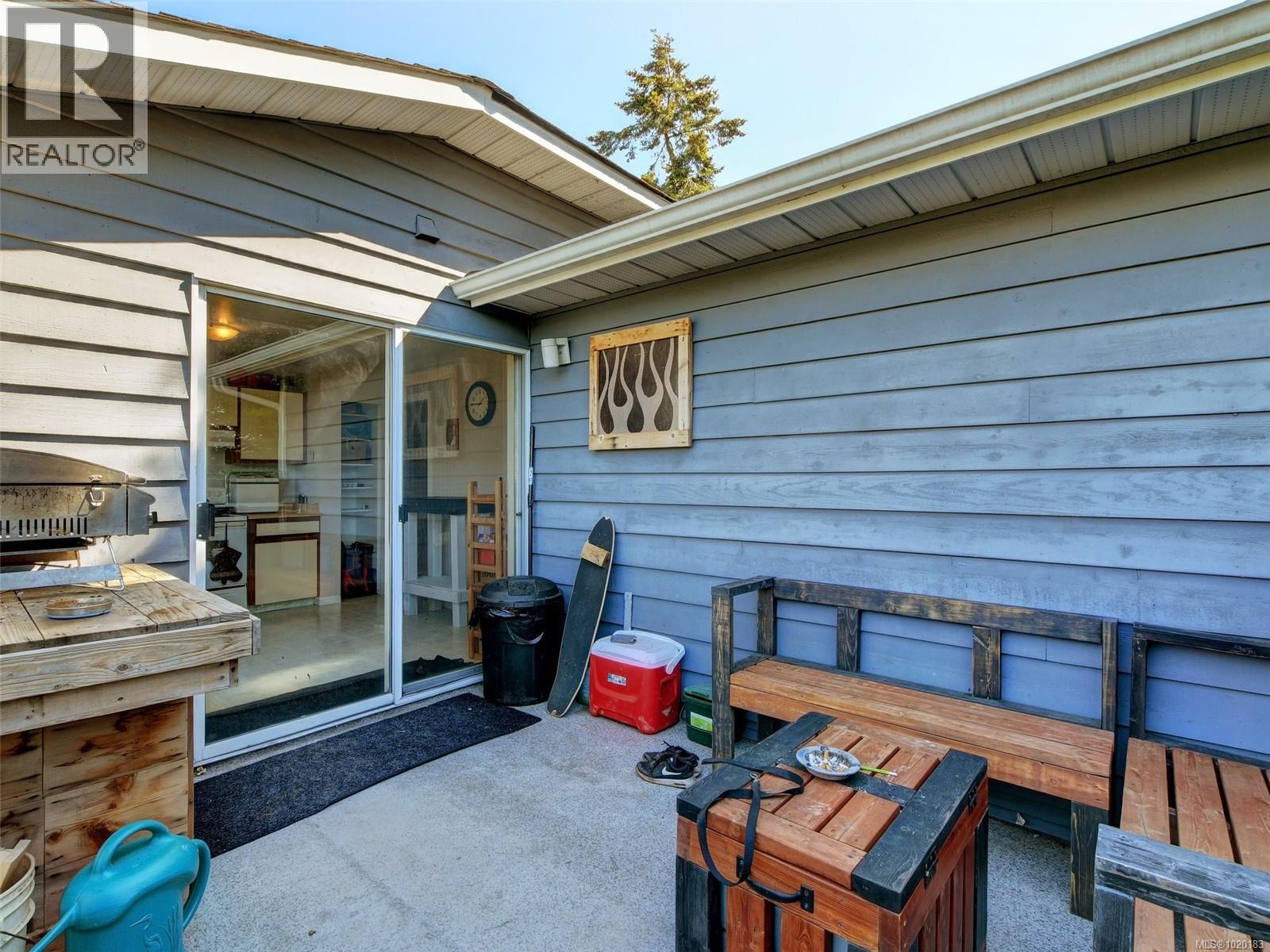  3944 Rainbow Street, Saanich