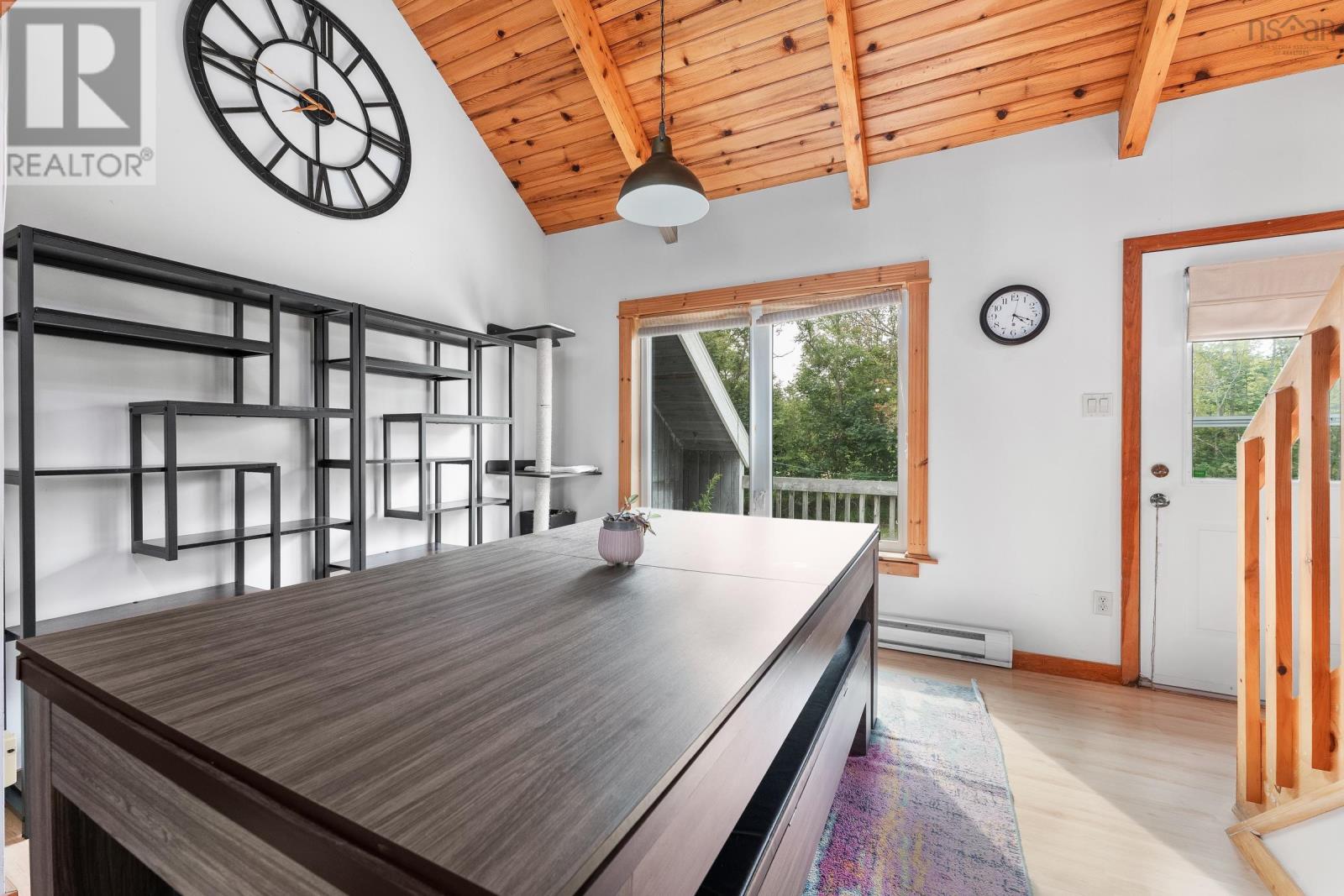 Property 7 of 35 of 10247 Highway 3