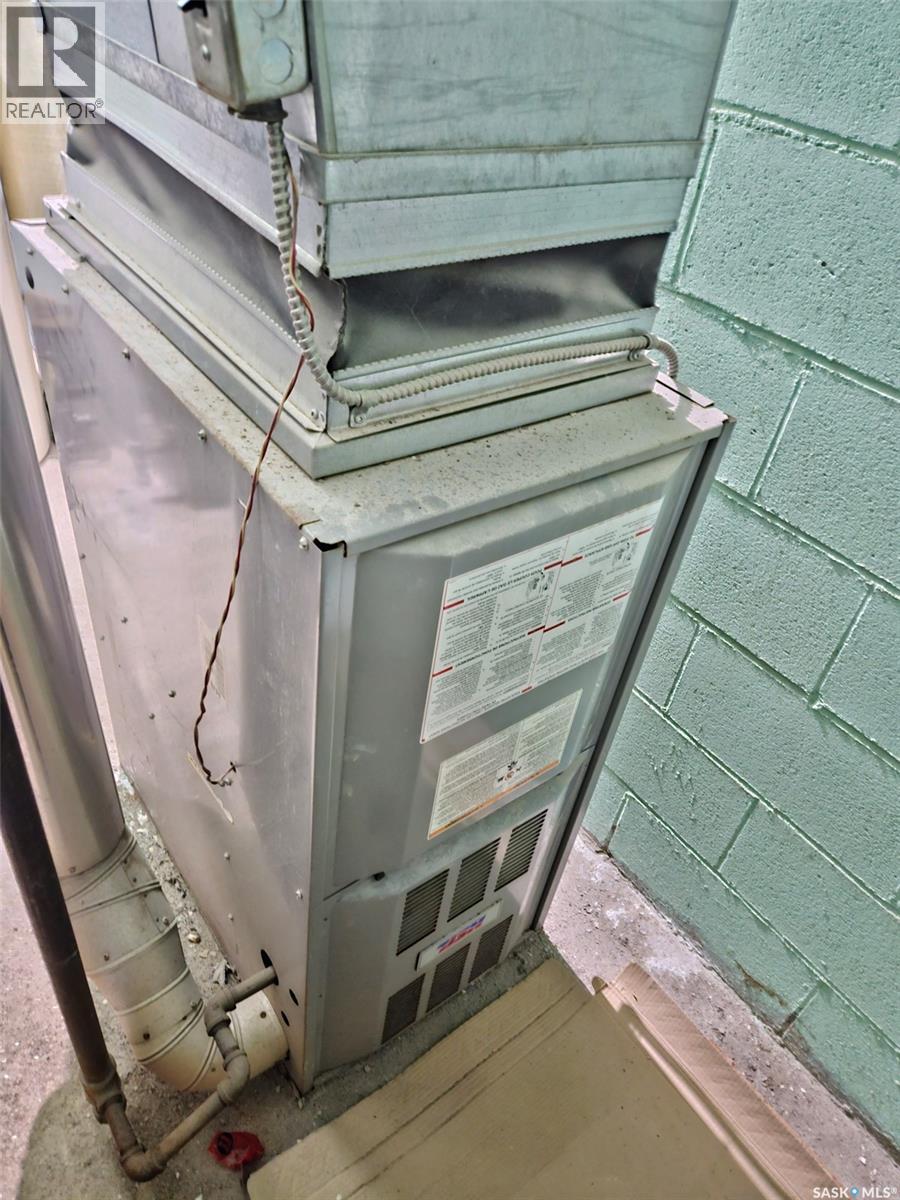 7 Broadway STREET — photo 16