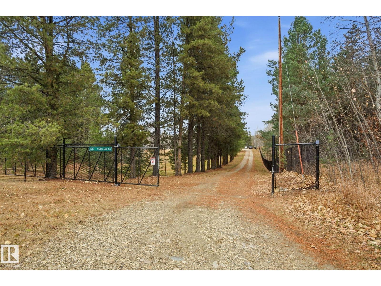 2012 PARKLAND DR, Rural Parkland County