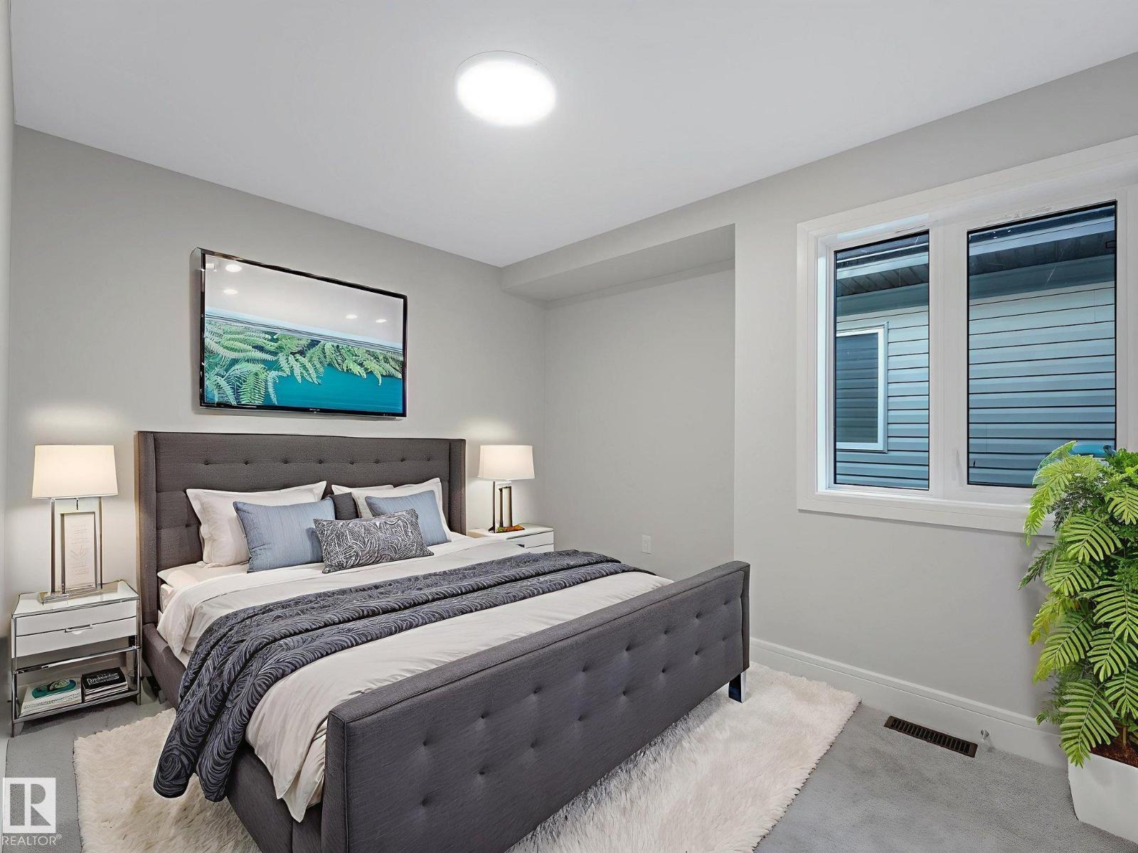 Single Family House for Sale in   ST NW Edmonton 