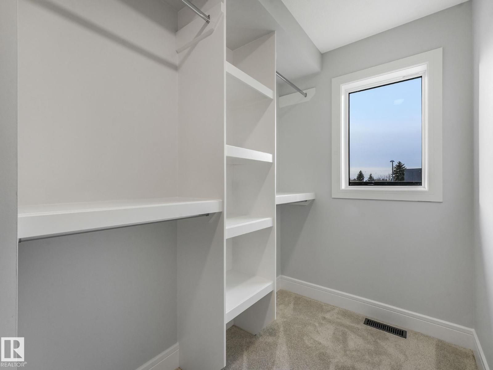 Single Family House for Sale in   ST NW Edmonton 