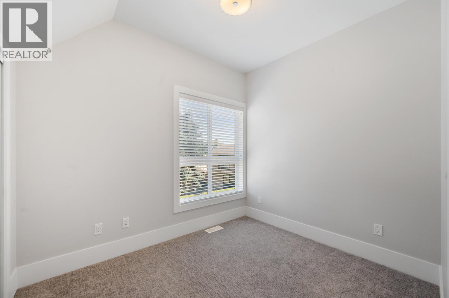 9 5071 STEVESTON HIGHWAY, Richmond