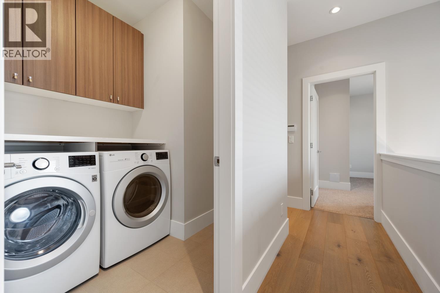 9 5071 STEVESTON HIGHWAY, Richmond