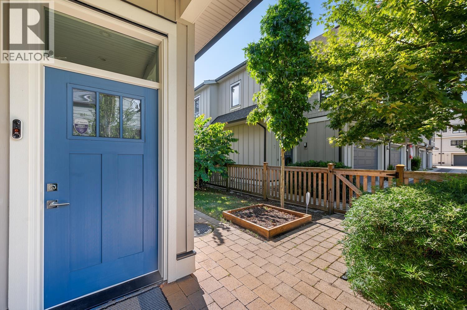 9 5071 STEVESTON HIGHWAY, Richmond