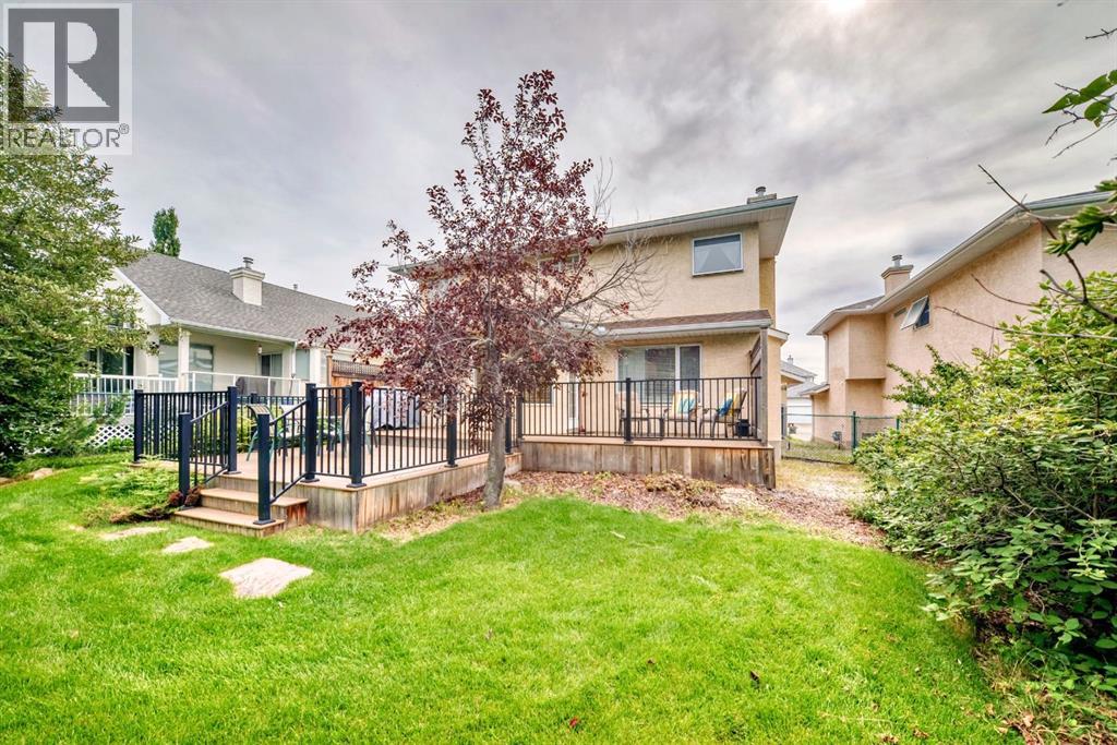 83 Gleneagles Close, Cochrane