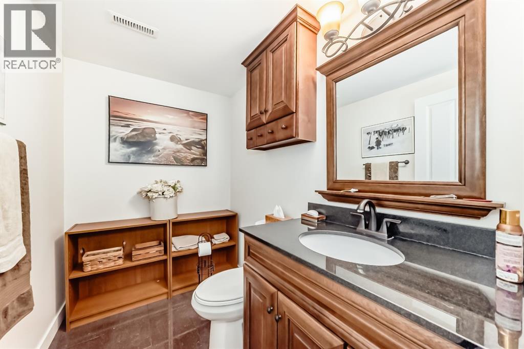 83 Gleneagles Close, Cochrane