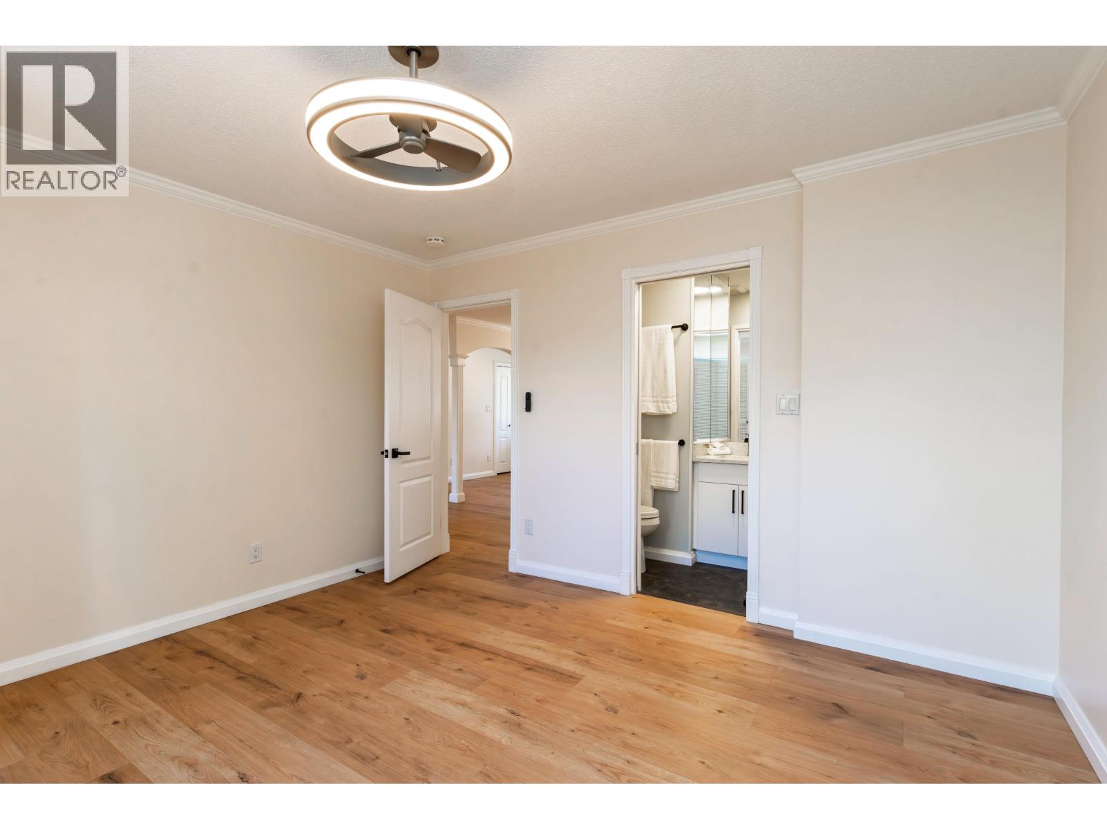 1496 MARY HILL LANE, Port Coquitlam