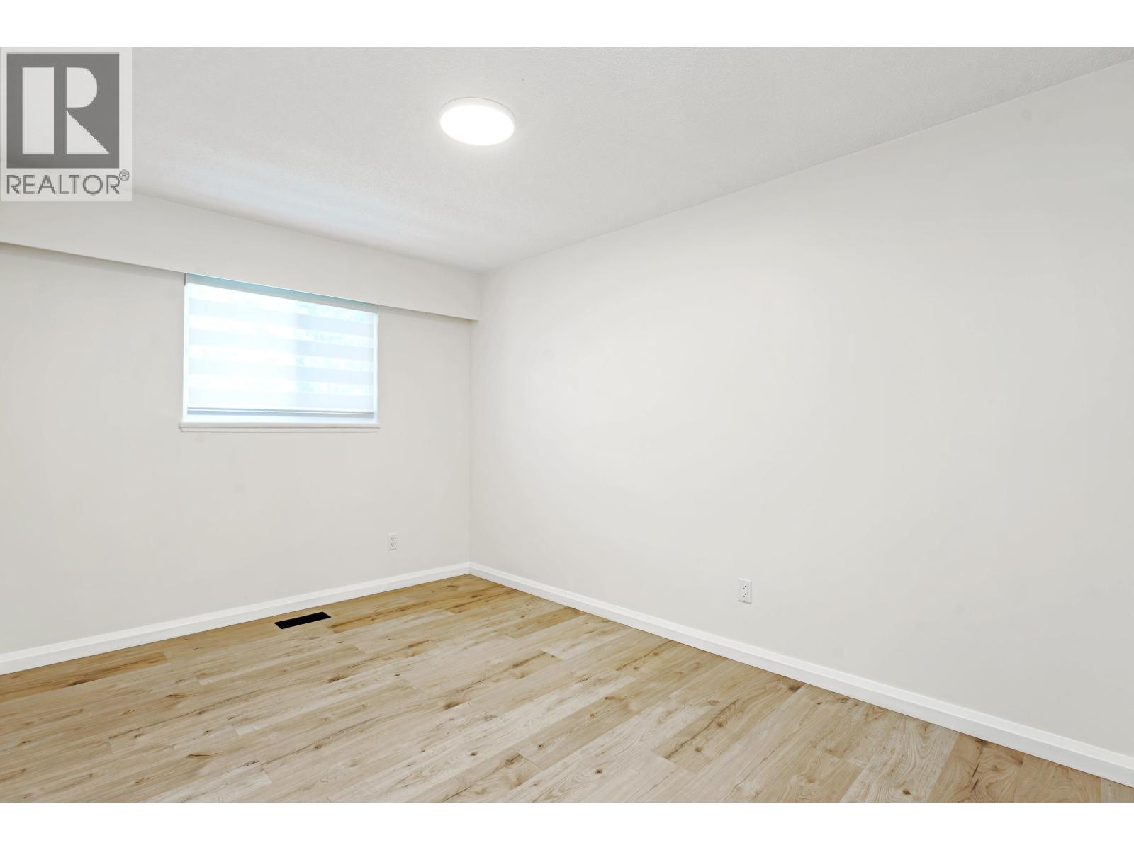 1496 MARY HILL LANE, Port Coquitlam