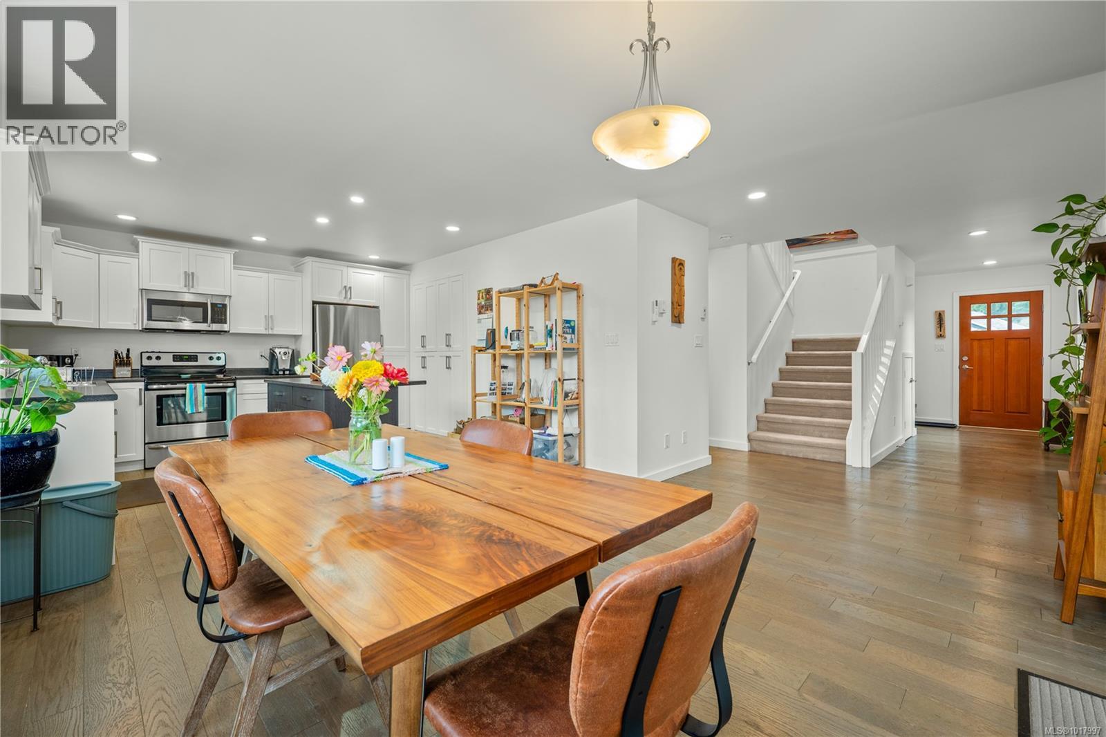 4524 Buena Vista Pl, Cowichan Bay