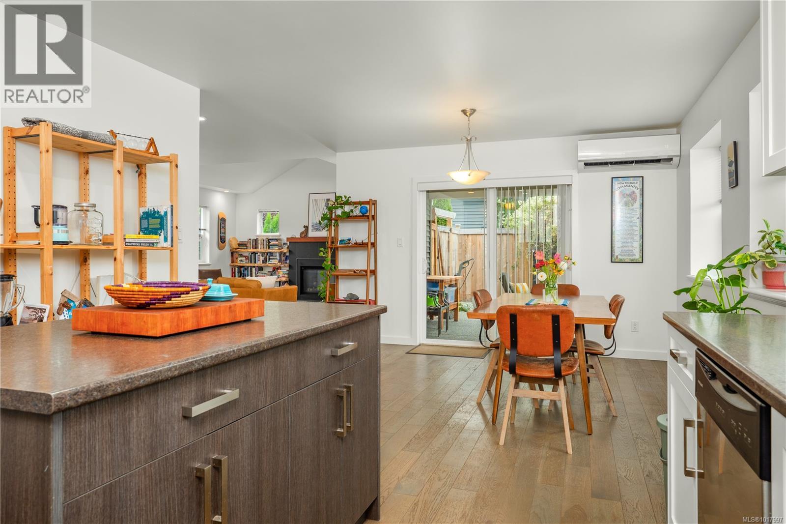 4524 Buena Vista Pl, Cowichan Bay