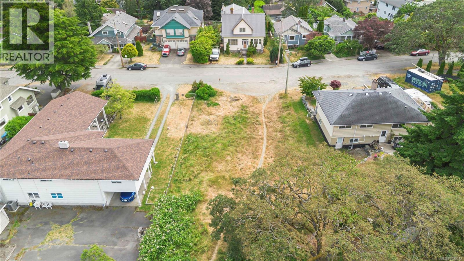 1360 Vista Hts, Victoria