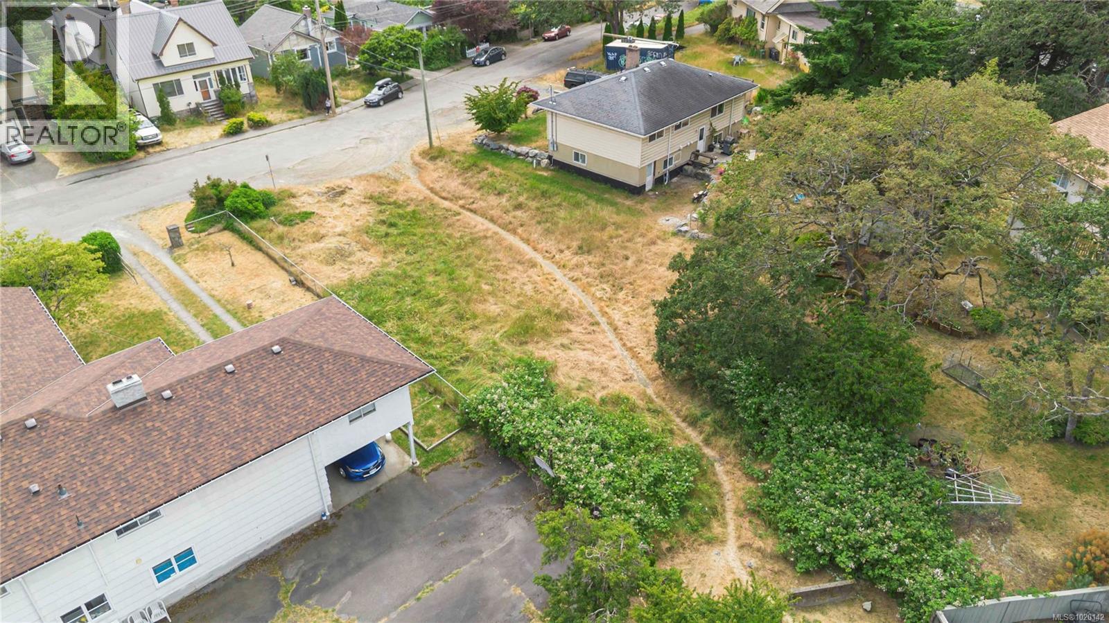 1360 Vista Hts, Victoria