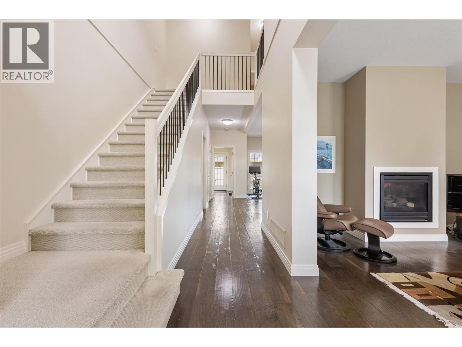 6 328 Providence Avenue, Kelowna