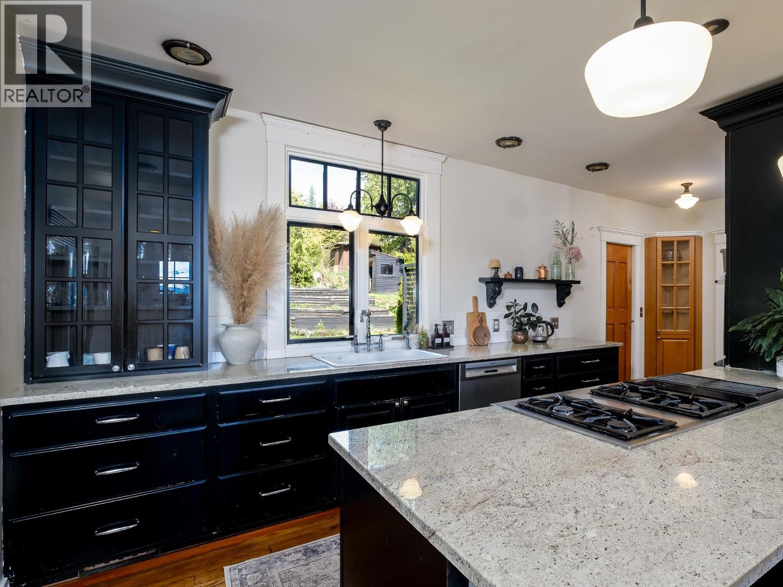 1345 Spokane Street, Rossland