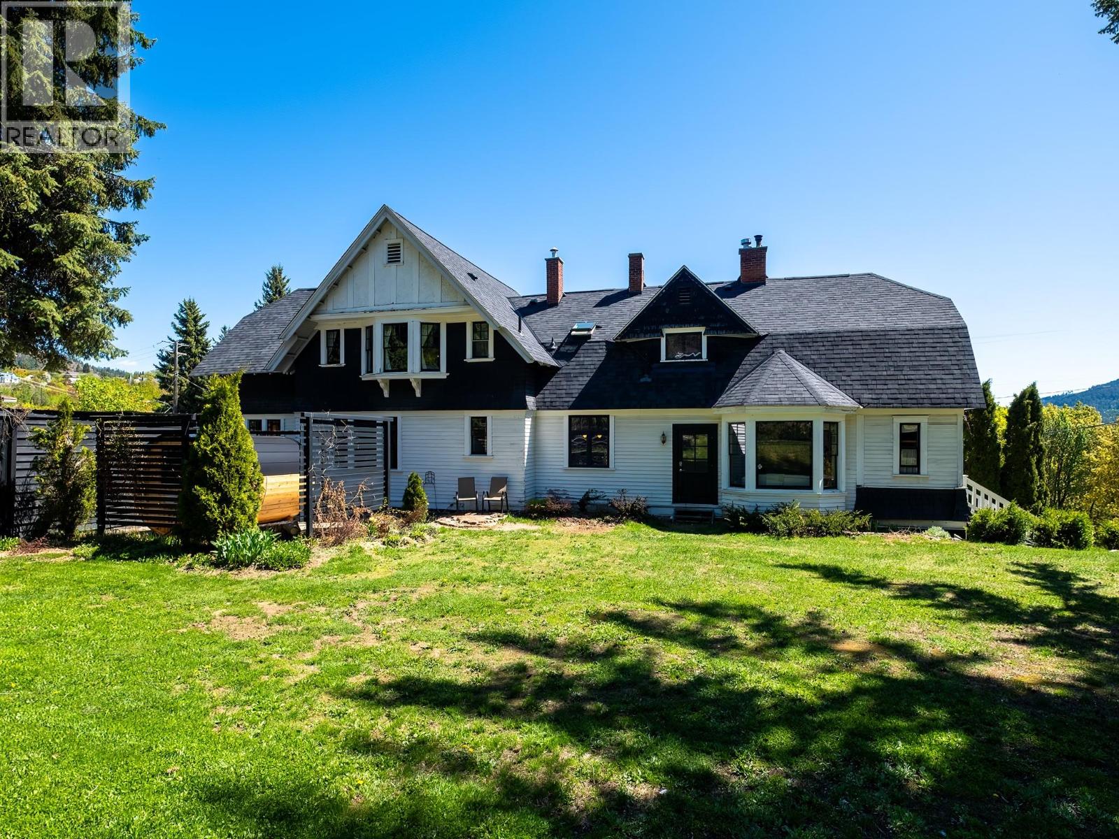 1345 Spokane Street, Rossland