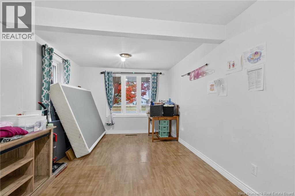 77 CARLETON STREET - 6