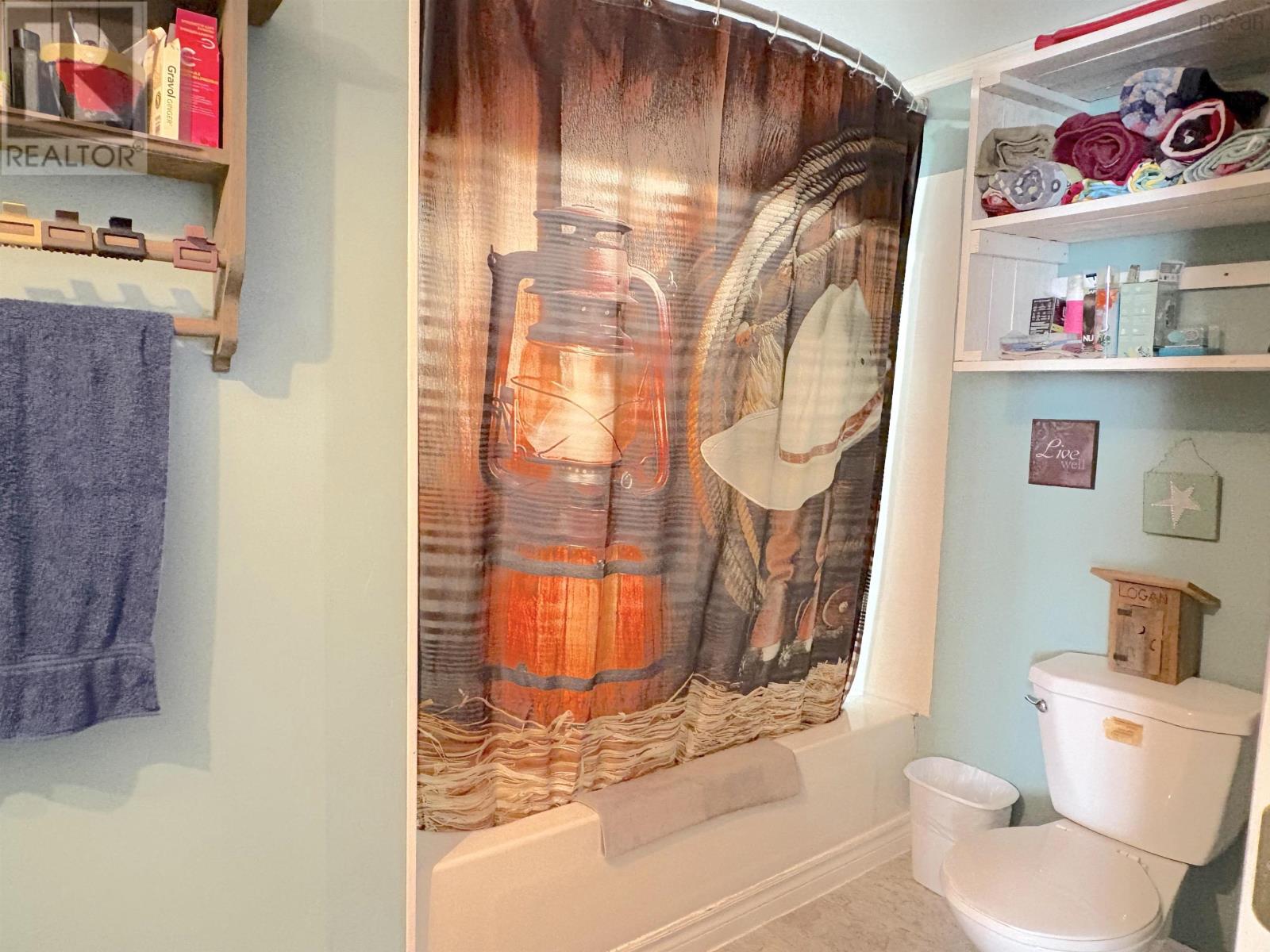 Property 6 of 15 of 186 Parr Street