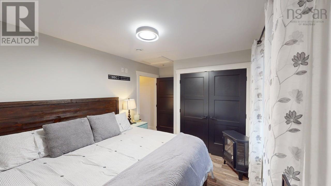 Property 13 of 33 of 20 Birds Eye View Lane