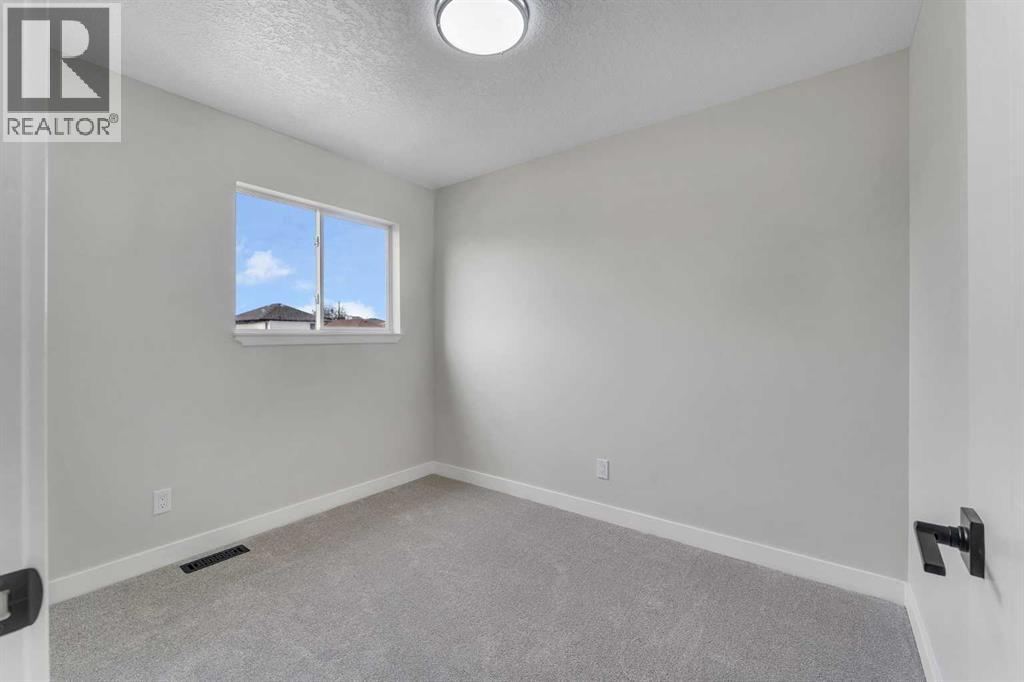 Single Family House for Sale in  San Diego Way NE Monterey Park Calgary 