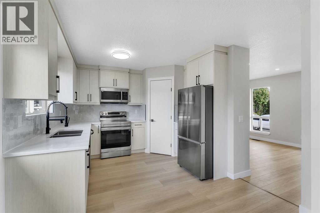 Single Family House for Sale in  San Diego Way NE Monterey Park Calgary 