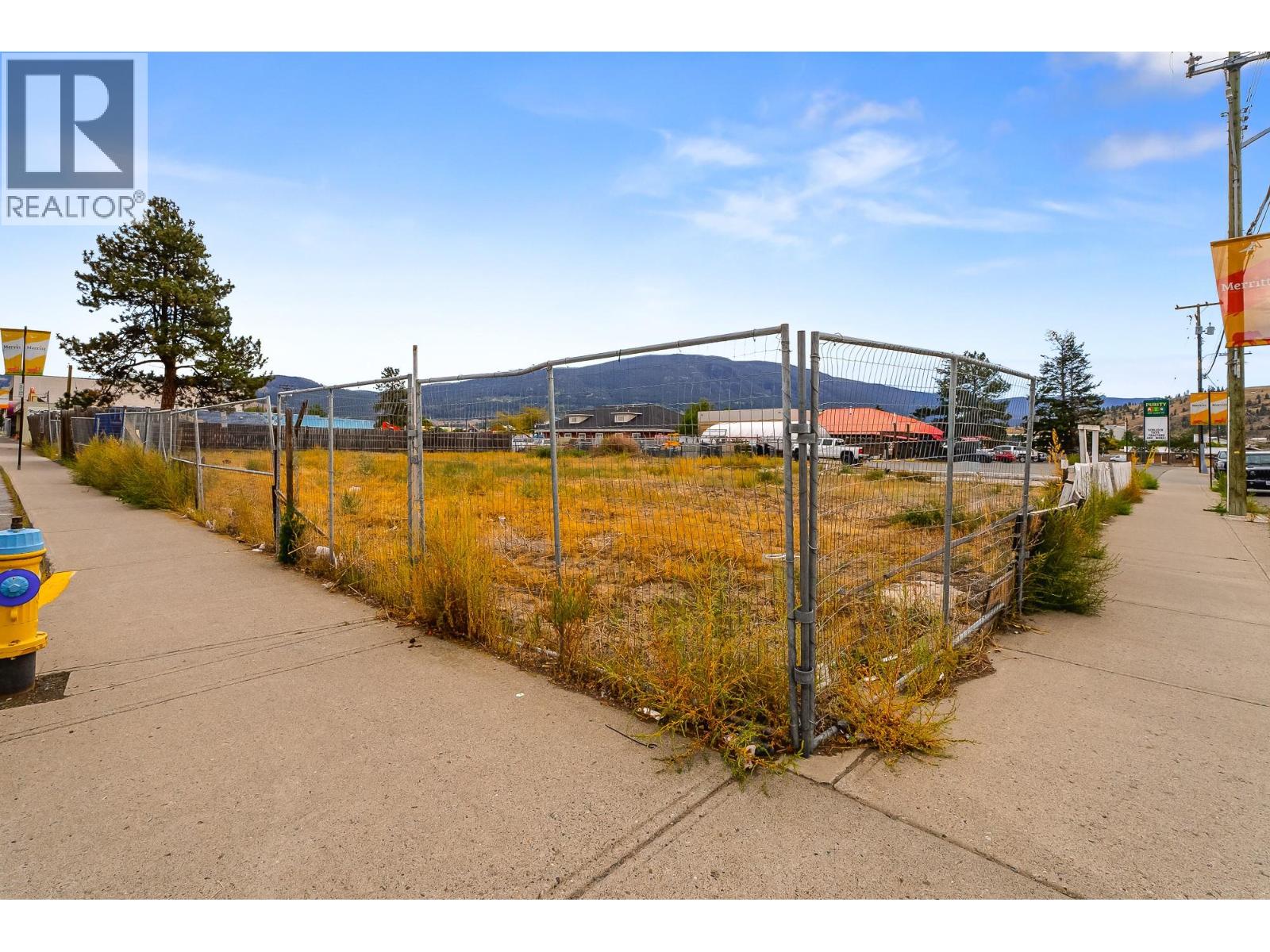 2038 Coutlee Avenue, Merritt