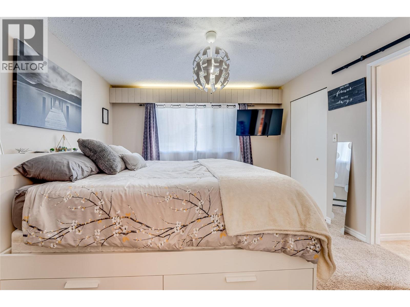  101 Crescent Drive, Enderby