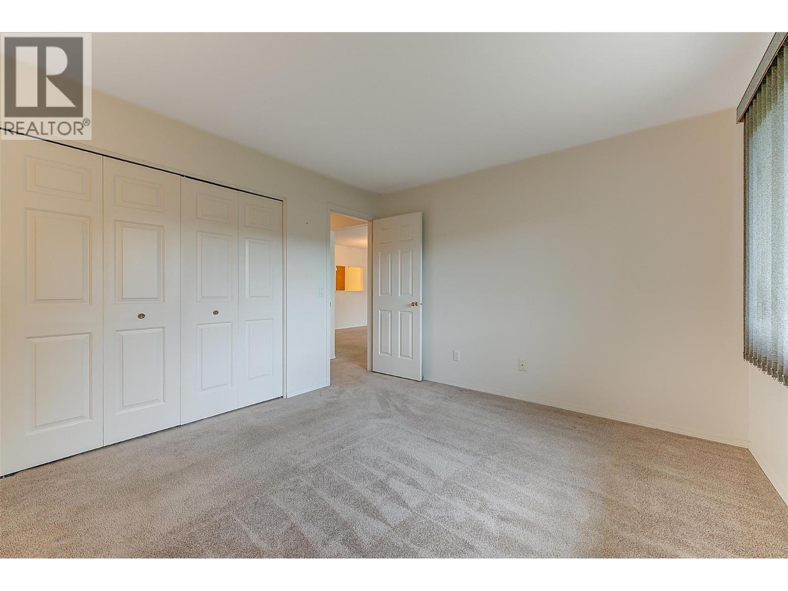 10 1209 Brookside Avenue, Kelowna