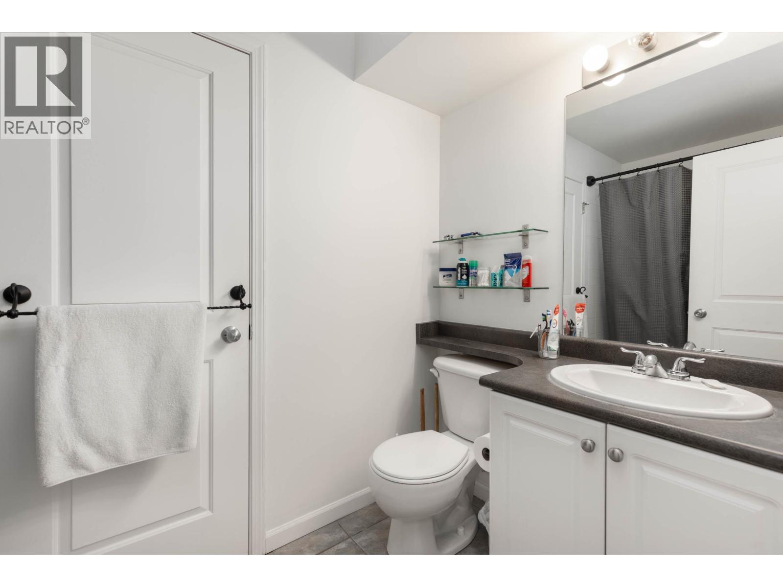 2 1447 VINE ROAD, Pemberton